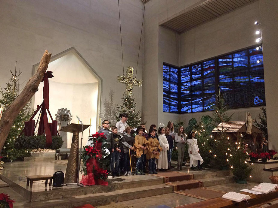 Kinderchristmette mit Krippenspiel in St Maria